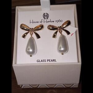 House Of Harlow 1960 Gold Tone Bow & Glass White Pearl Drop Earrings NIB